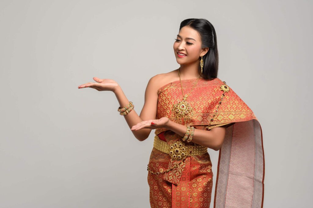 shopmaak thailand textile products clothing buy gift online