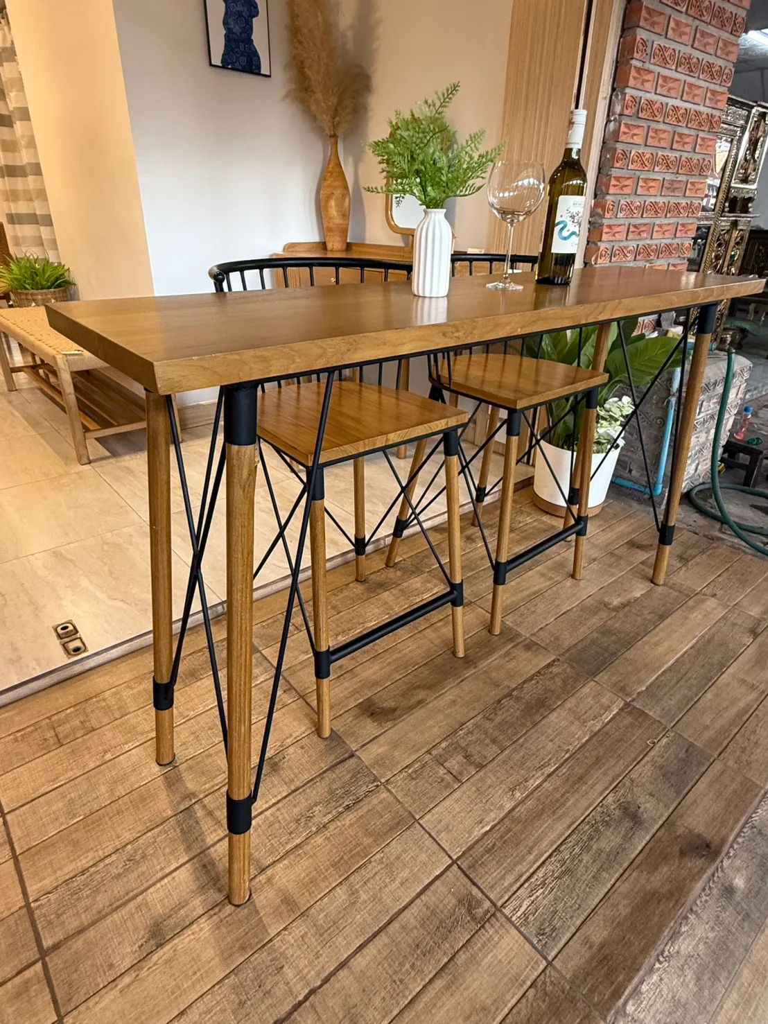 loft bar table